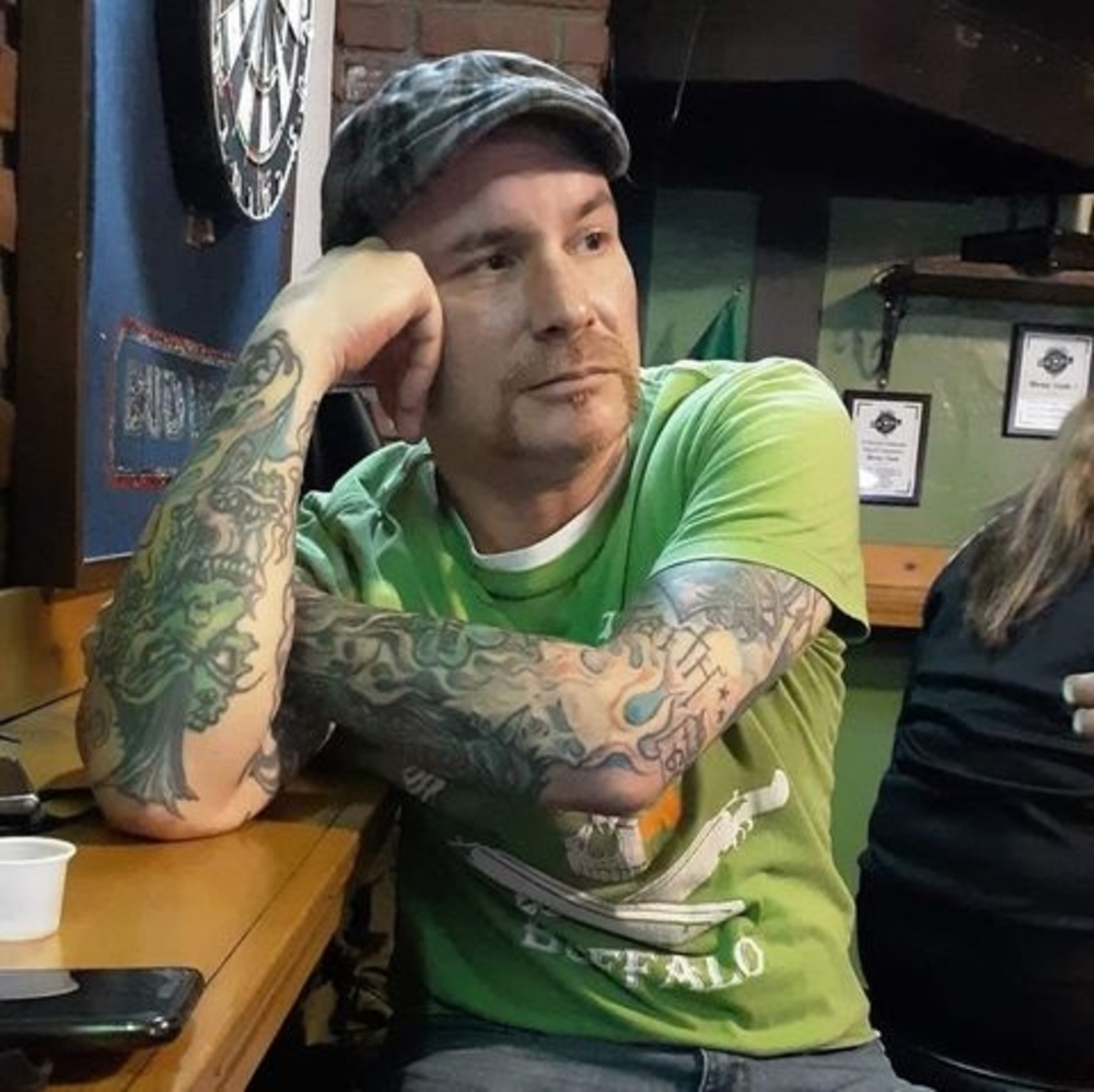 Meet your Posher, Jason
